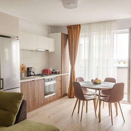 Paul'S Place. New Rooftop Apartment In Downtown سيبيو المظهر الخارجي الصورة