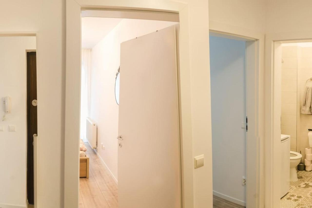 Paul'S Place. New Rooftop Apartment In Downtown سيبيو المظهر الخارجي الصورة